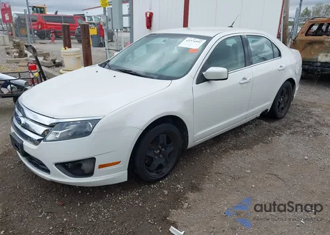 2011 Ford Fusion Se z USA, uszkodzony, nr VIN 3FAHP0HA6BR140879